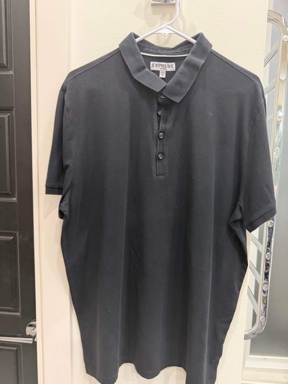 Express Men's Black Short-Sleeve Polo Shirt
